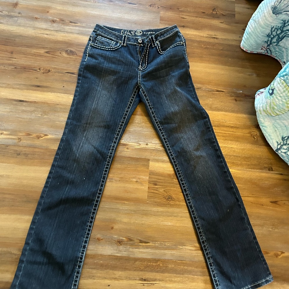NEVER WORN Ethyl Lace pocket Jeans, Size 8